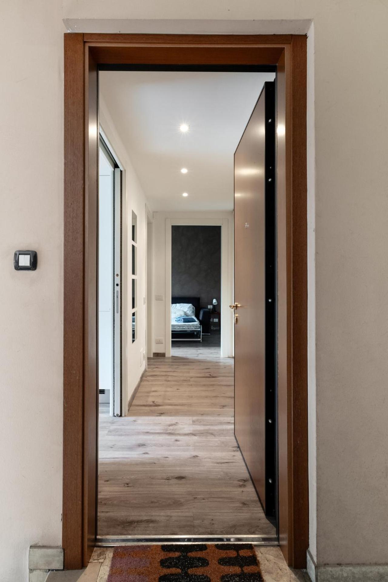 Luxury Malnati3 Apartment Milan Bagian luar foto